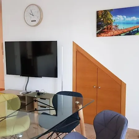2 Bedroom Apartment, 150 M. From Beach And Centre Of Villaricos