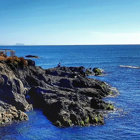 2 Bedroom Apartment, 150 M. From Beach And Centre Of